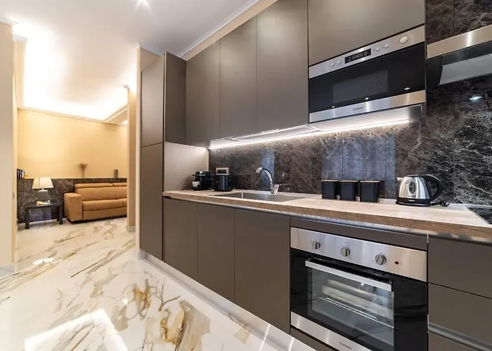 50 Gandino Deluxe Rome